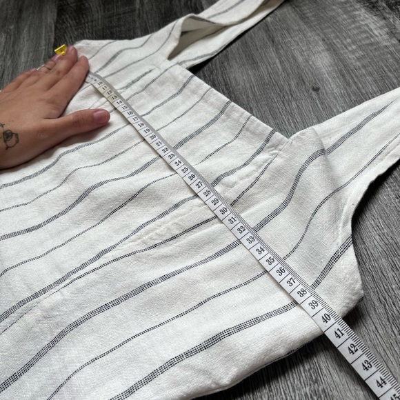 Linen Summer Dress. Worn Twice. Has Stripes. - Picture 4 of 8